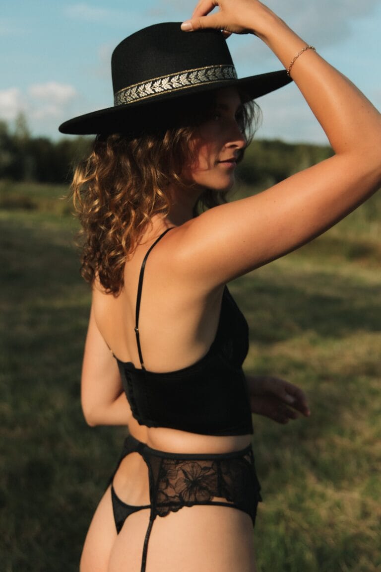 Boudoir fotoshoot buiten